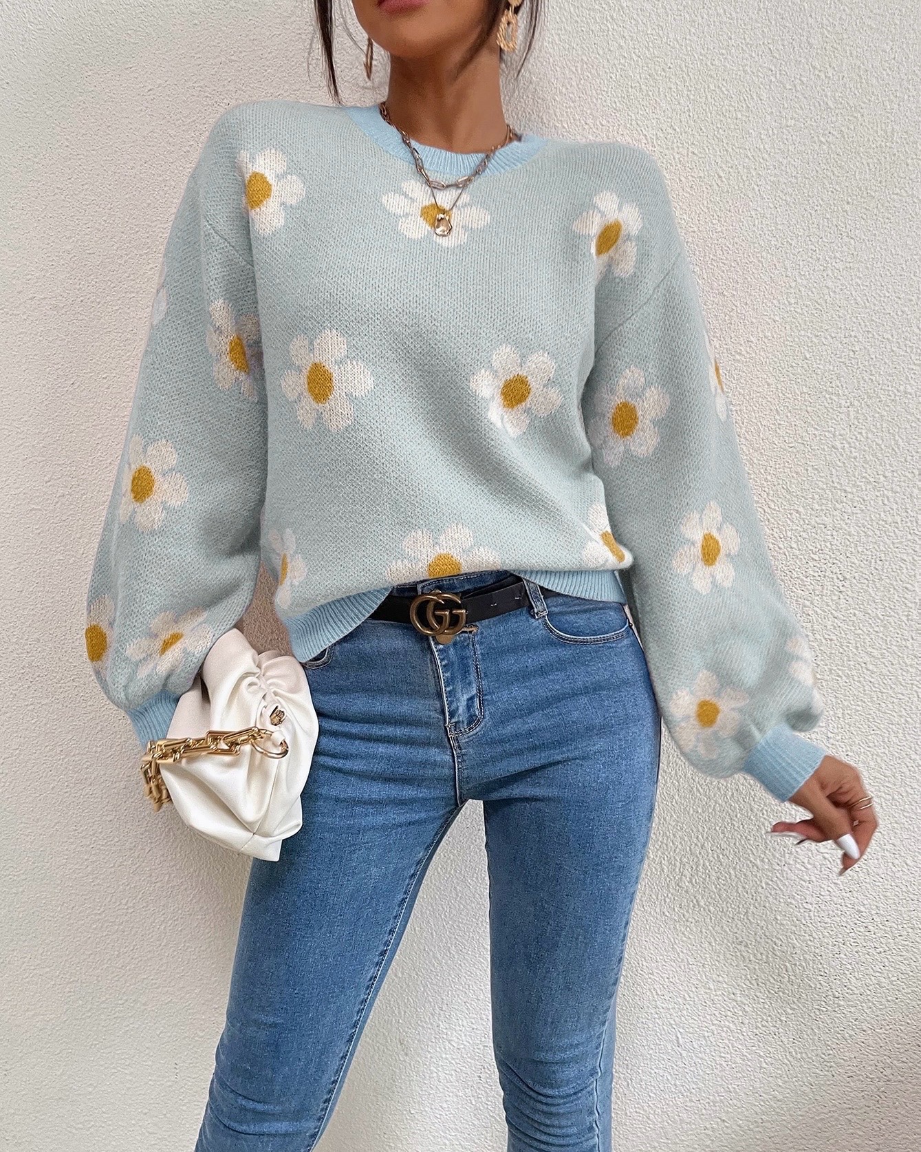 Imagem do produto BLUSA TRICOT AZUL CLARO MARGARIDAS
