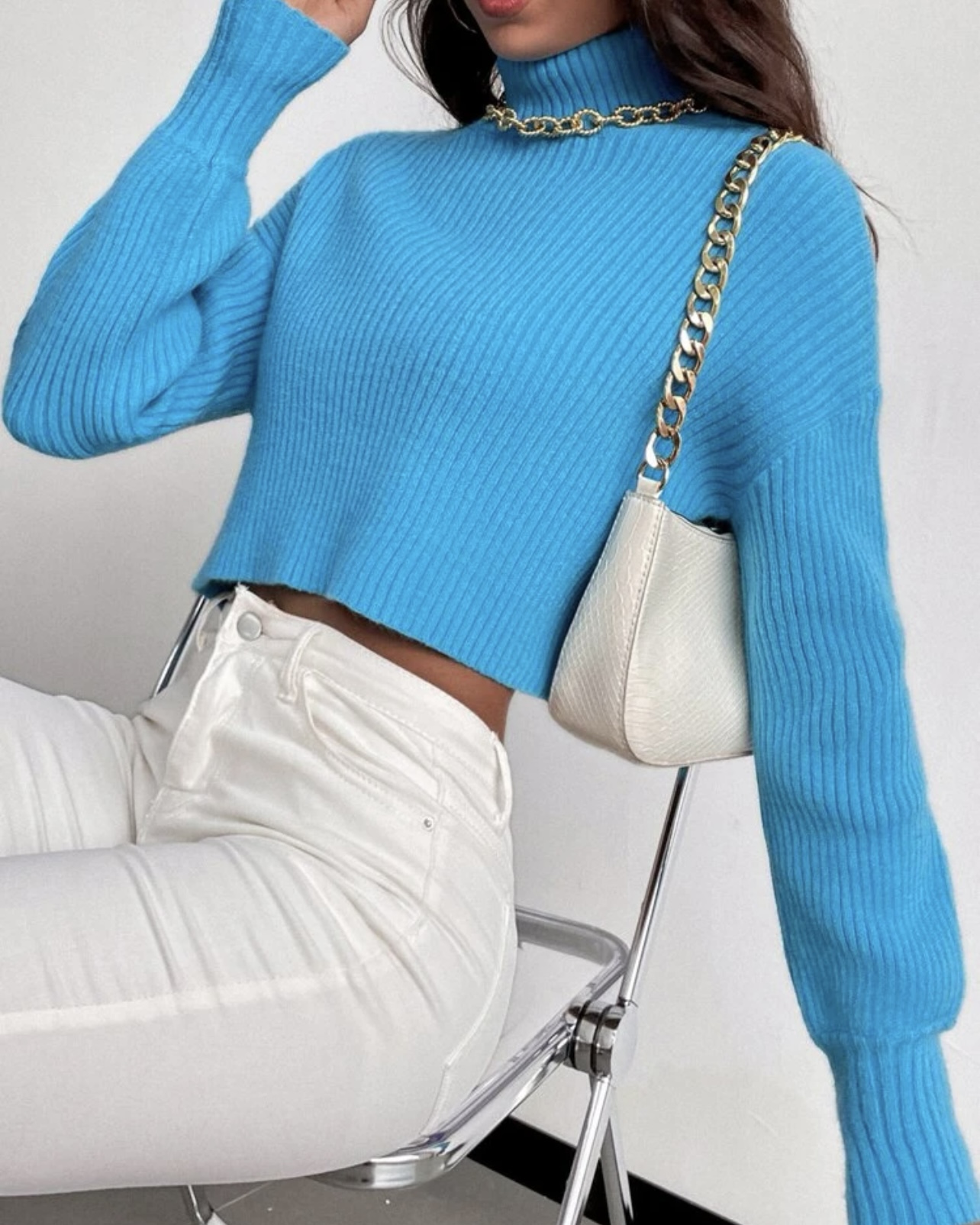 Imagem do produto BLUSA CROPPED TRICOT GOLA ALTA AZUL TURQUESA