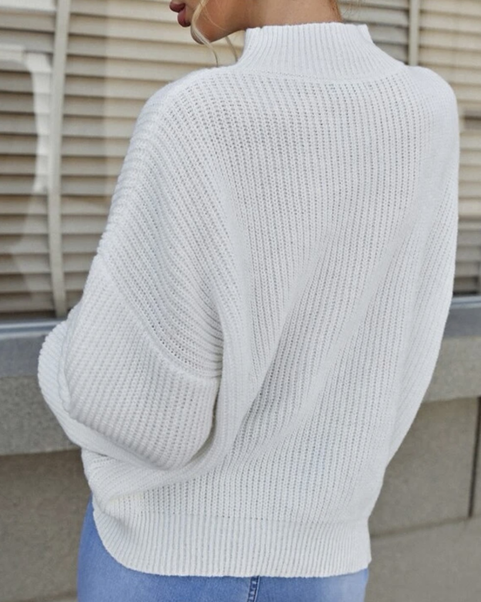 Imagem do produto BLUSA BRANCA TRICOT GROSSO MANGA BUFANTE