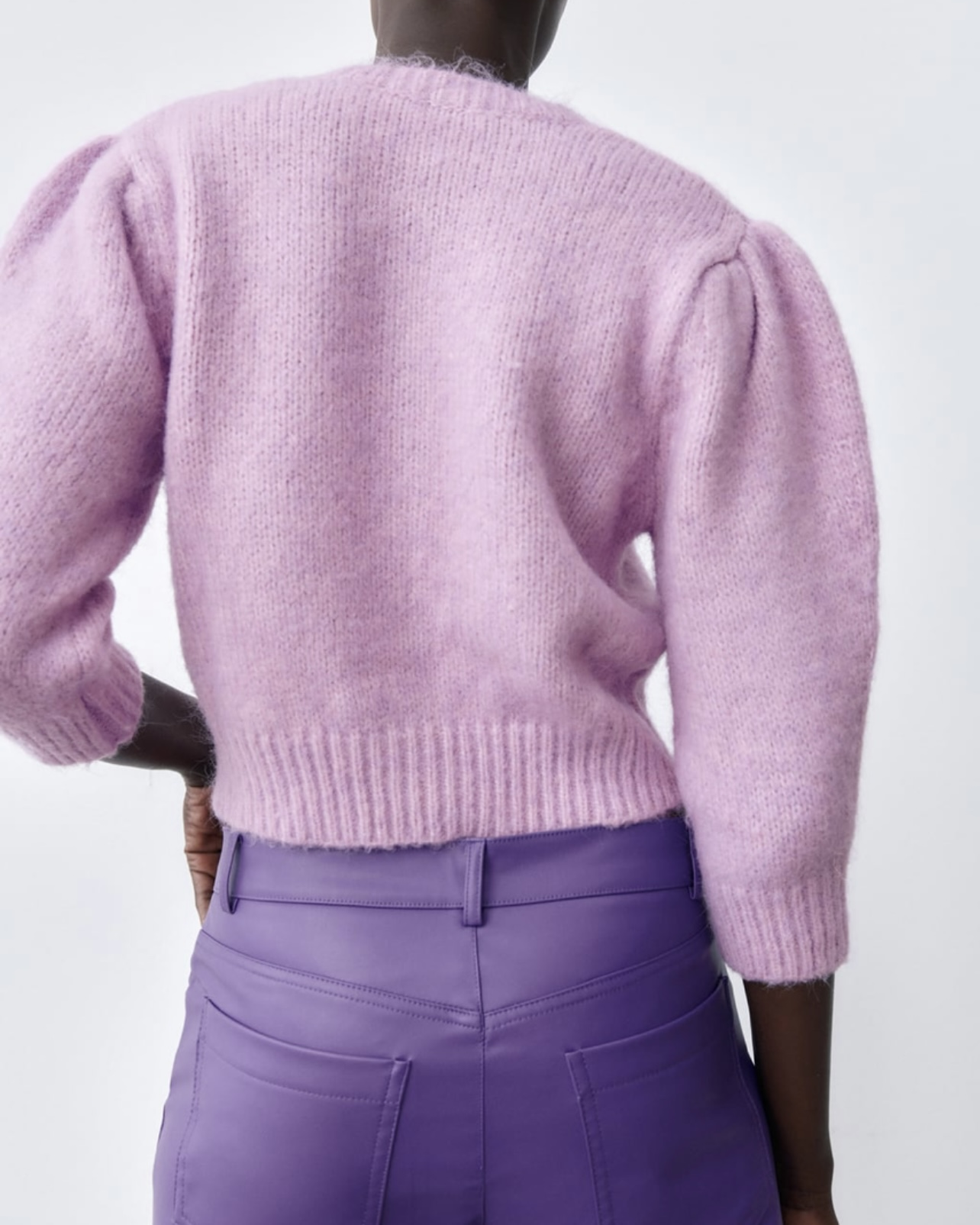 Imagem do produto CALÇA COURO LILÁS ZARA