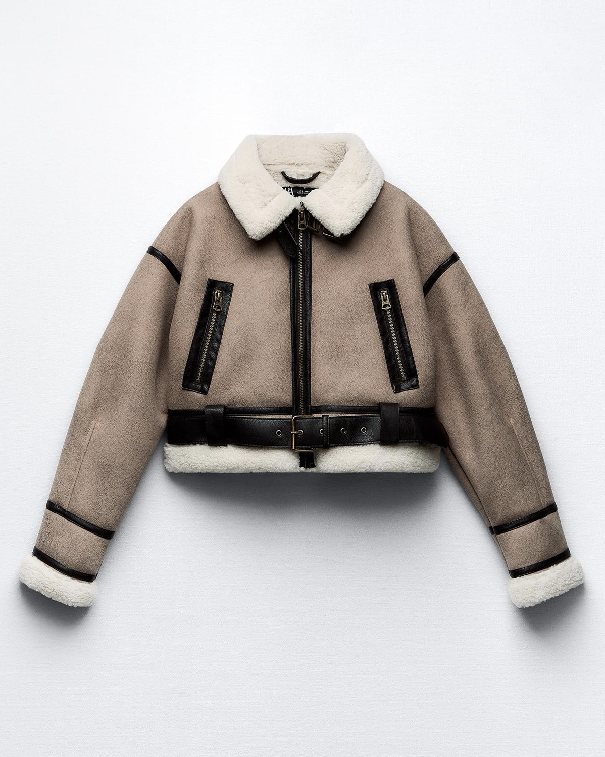 Imagem do produto CASACO CAQUI DETALHE FIVELA FORRO TEDDY BEAR ZARA