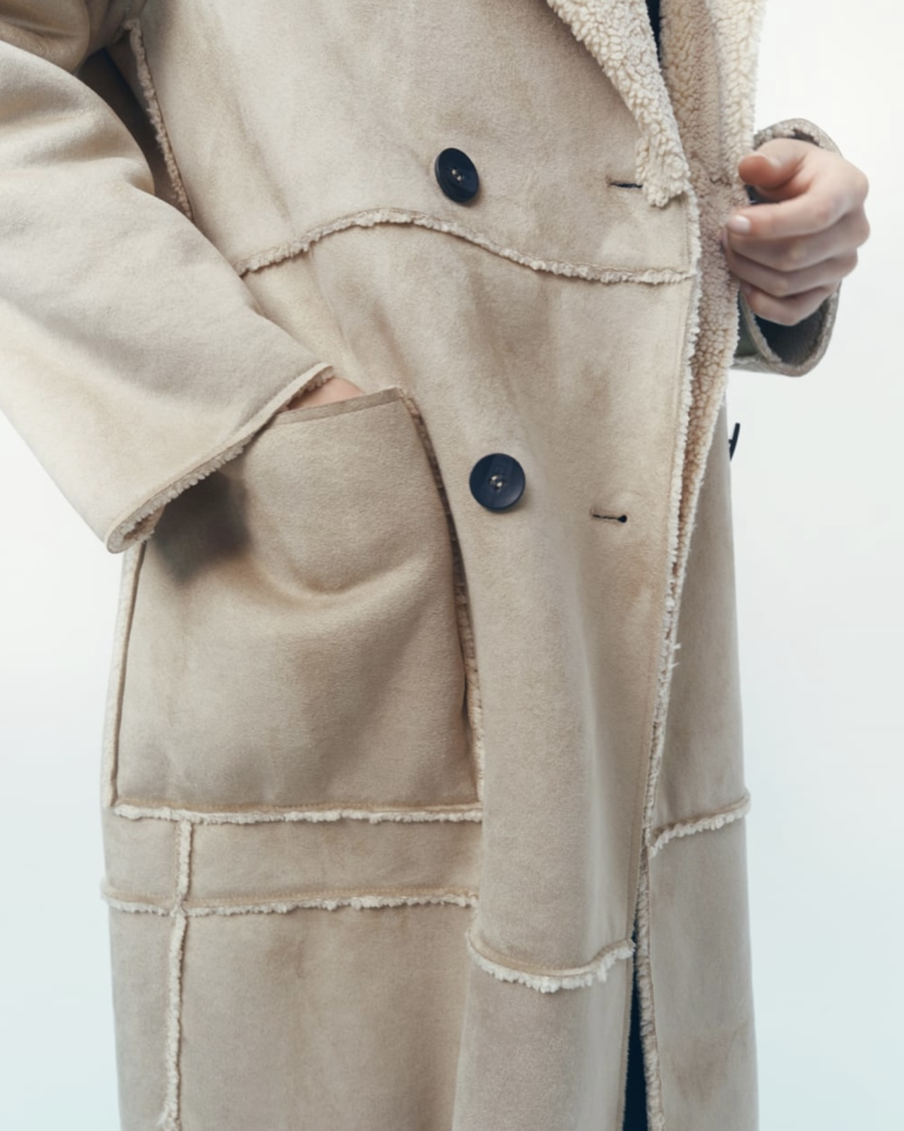 Imagem do produto SOBRETUDO CÁQUI DETALHES FORRADO ZARA