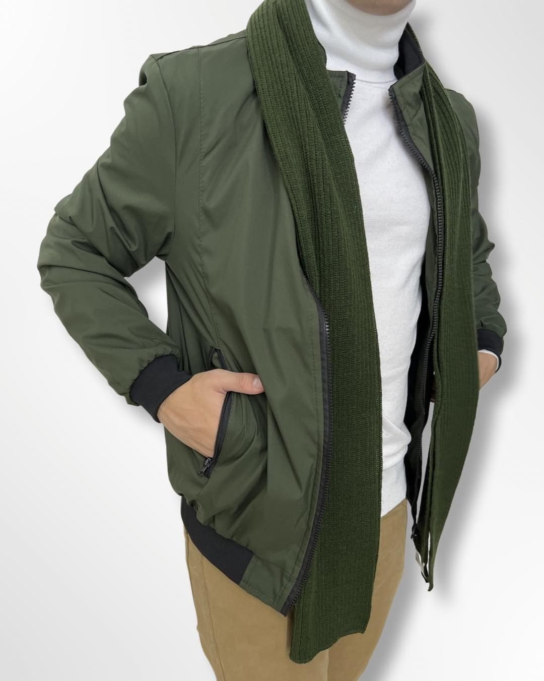 Imagem do produto CASACO VERDE MILITAR BOLSOS DETALHES PRETO