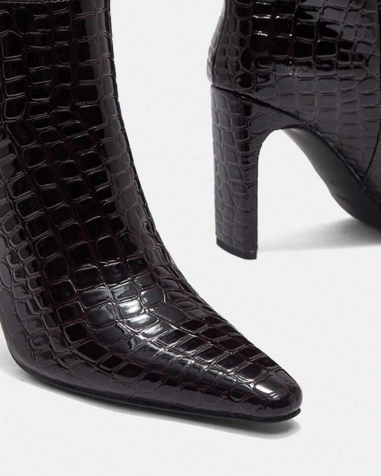 Imagem do produto BOTA VINHO SALTO E CANO ALTO MALU