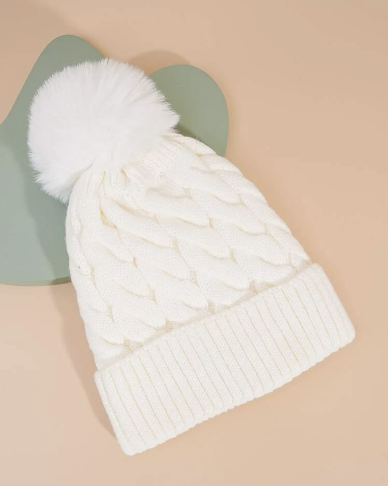 Imagem do produto GORRO OFF WHITE TRICOT POMPOM FORRADO
