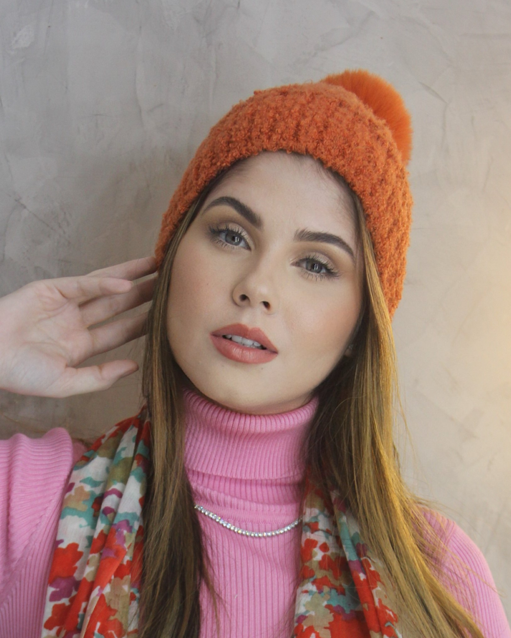 Imagem do produto GORRO LARANJA POMPOM