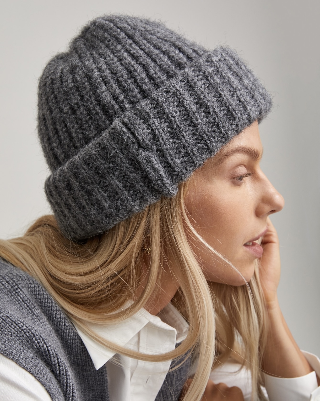 Imagem do produto GORRO TRICOT GROSSO CINZA GRANDE