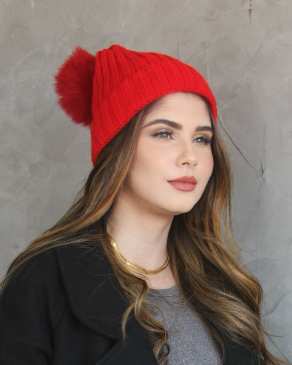 Imagem do produto GORRO VERMELHO TRICOT POMPOM RESFA