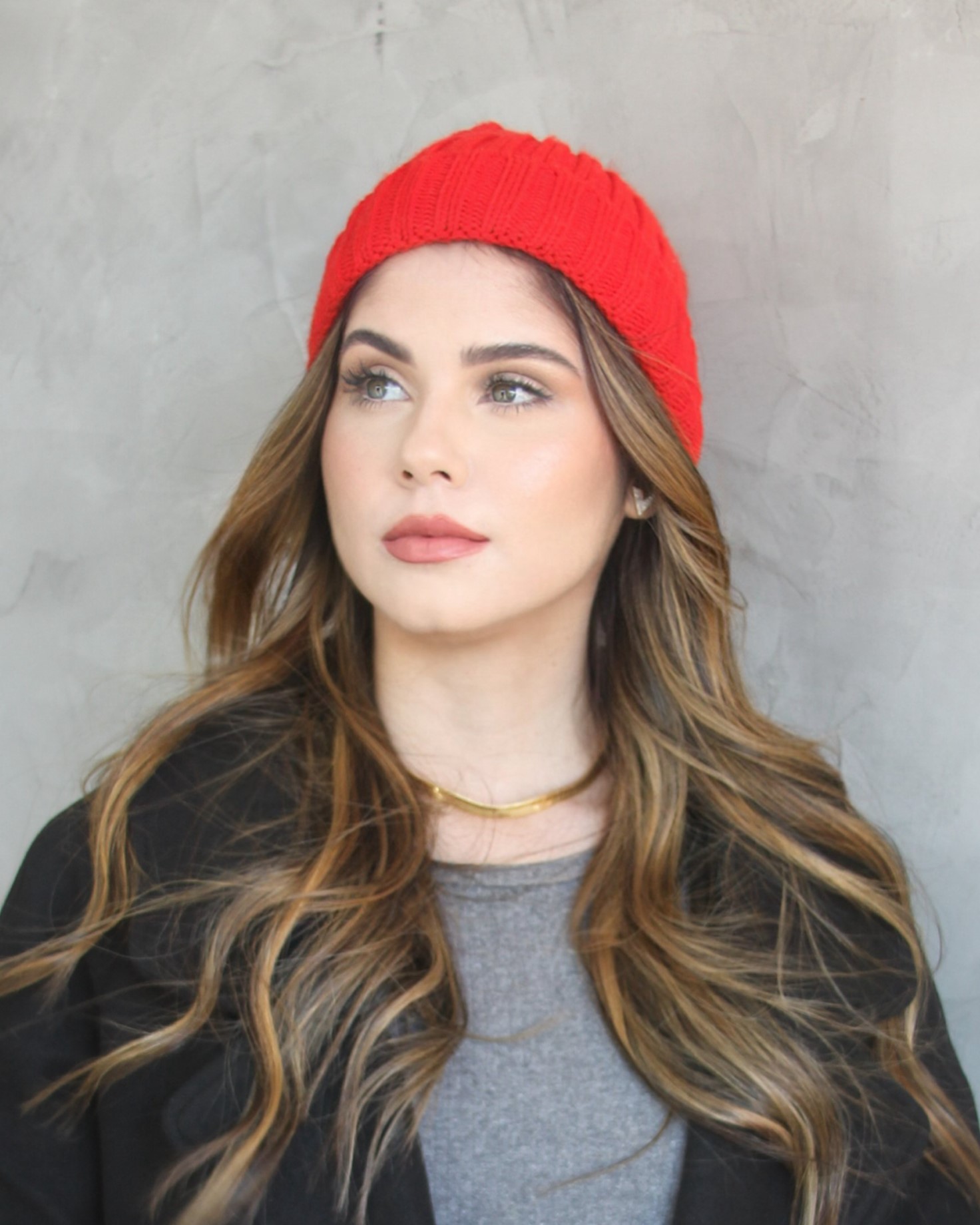 Imagem do produto GORRO VERMELHO TRICOT POMPOM RESFA