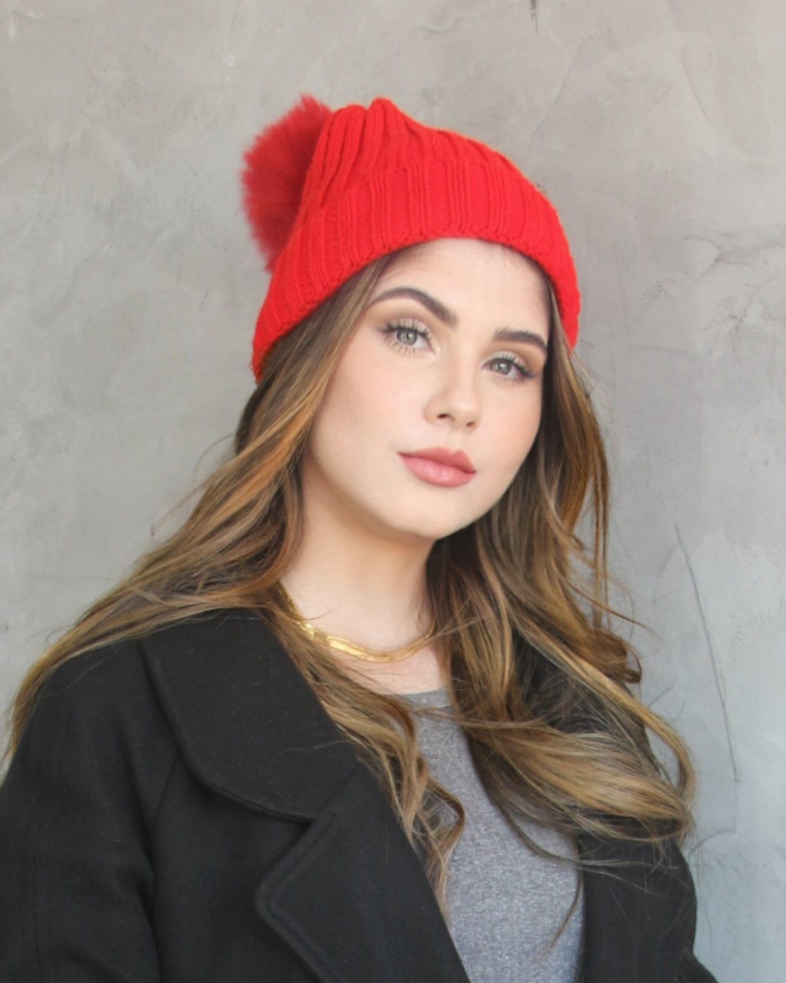 Imagem do produto GORRO VERMELHO TRICOT POMPOM RESFA