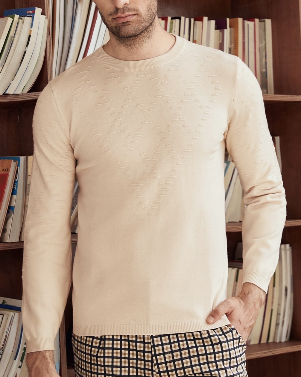 Imagem do produto BLUSA TRICOT CREME DETALHES RELEVO
