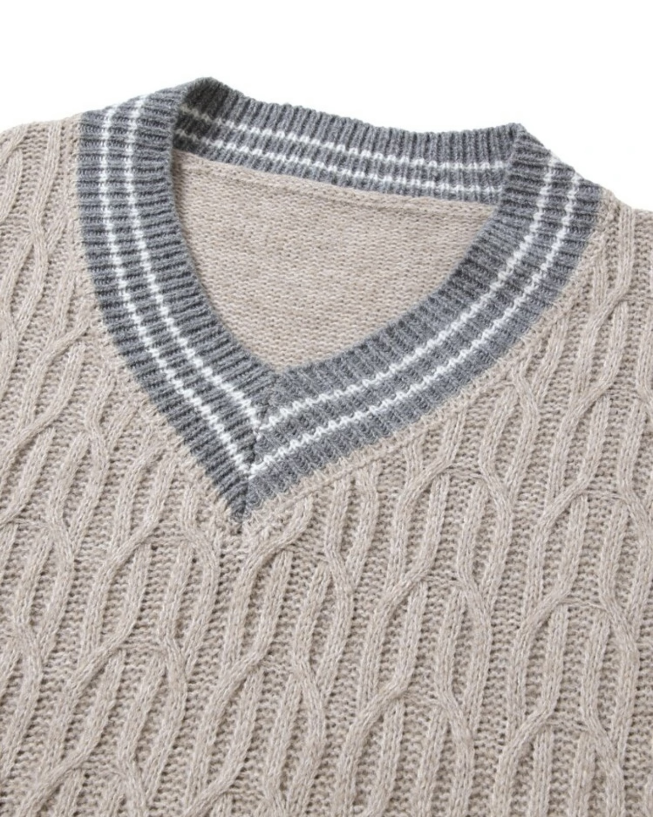 Imagem do produto BLUSA TRICOT TRANÇADO CAQUI GOLA V CINZA BRANCO