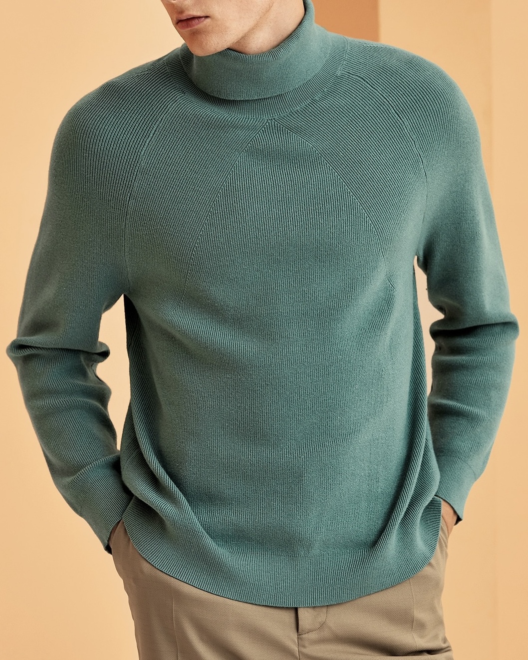 Imagem do produto BLUSA VERDE MENTA TRICOT GOLA CANELADA